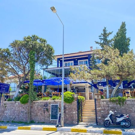 Lacivert Hotel Ayvalik Bagian luar foto